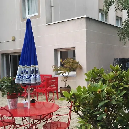 Kyriad Hotell Joinville-le-Pont