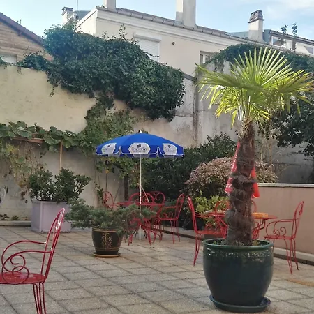 Kyriad Joinville-Le-Pont Hotell