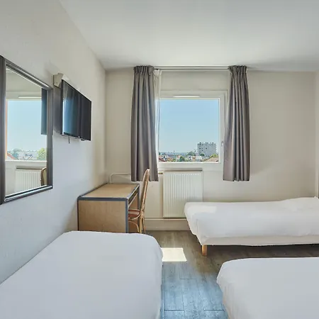 Kyriad Hotel Joinville-le-Pont