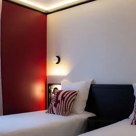 Alliance - Proche Paris Hotel 3*